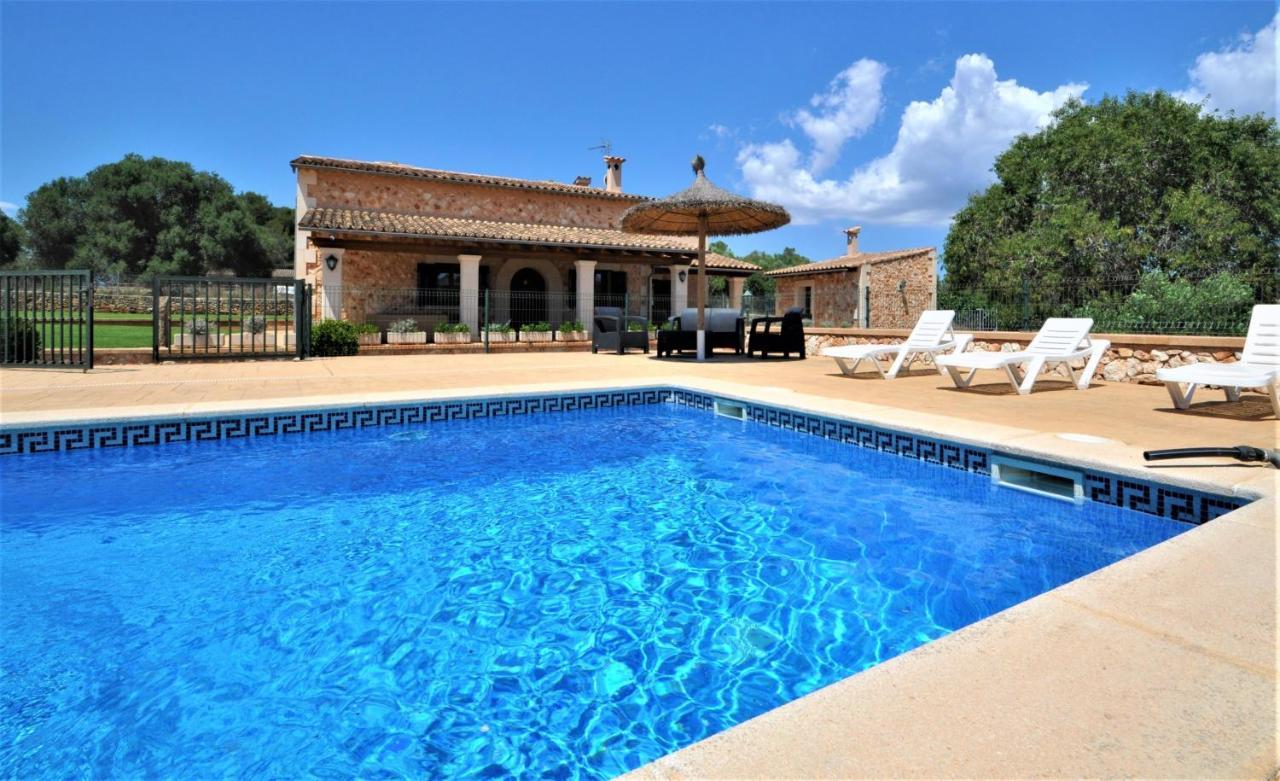Cas Borrassos- Finca Con Piscina Privada Y Vistas Despejadas 팔마데마요르카 외부 사진