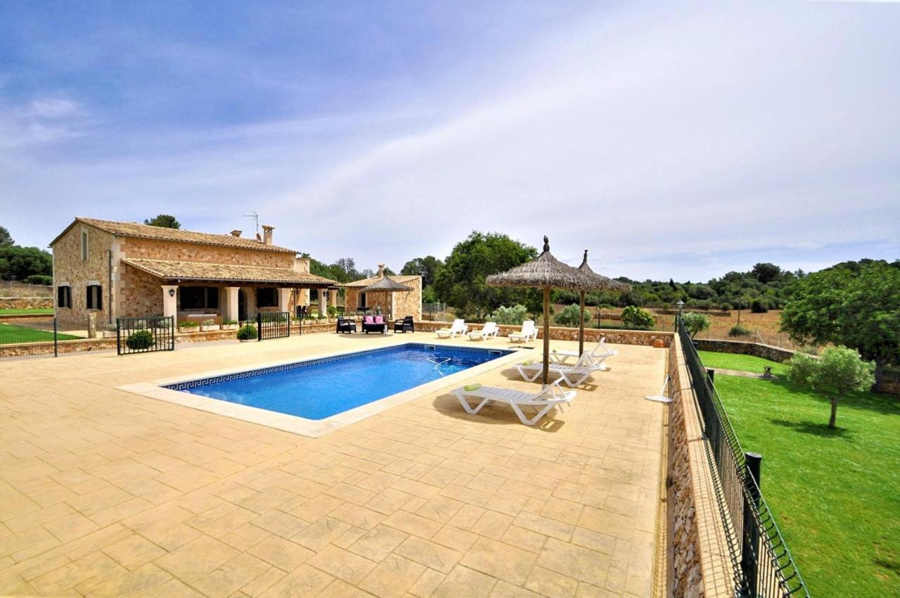 Cas Borrassos- Finca Con Piscina Privada Y Vistas Despejadas 팔마데마요르카 외부 사진